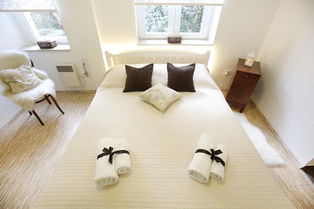 Allegro Exclusive Suites Zara Esterno foto