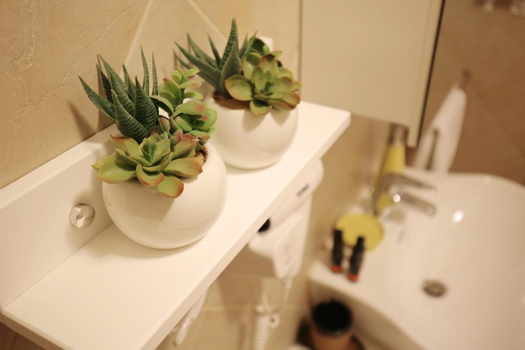 Allegro Exclusive Suites Zara Esterno foto